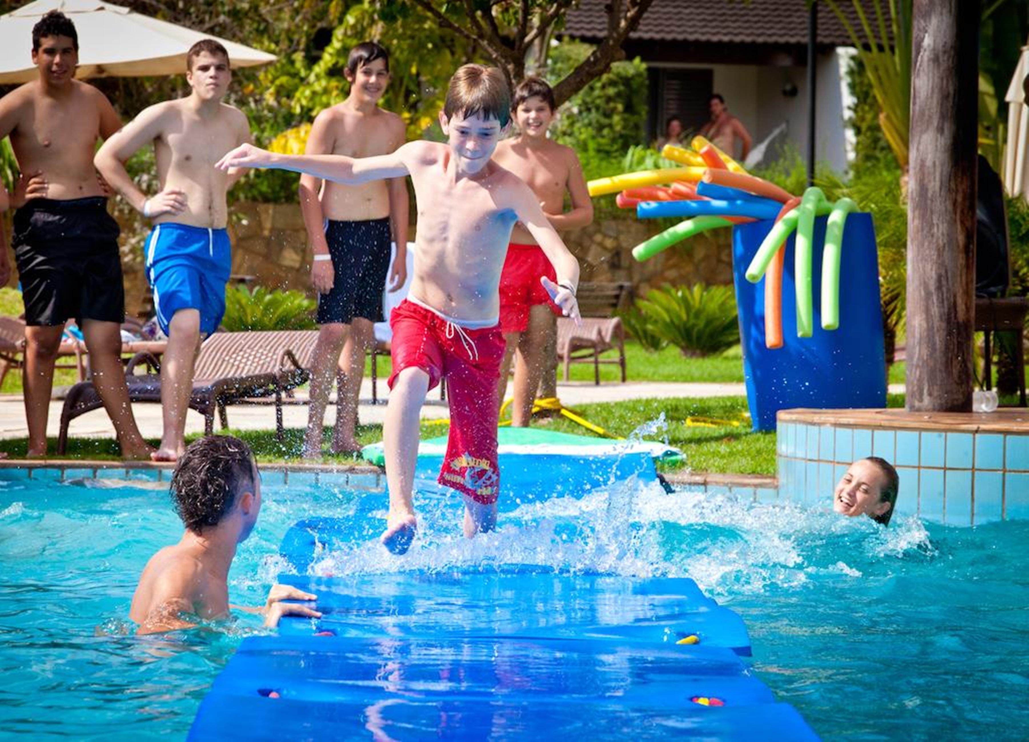 Blue Tree Thermas de Lins Exterior foto H2O Blast
